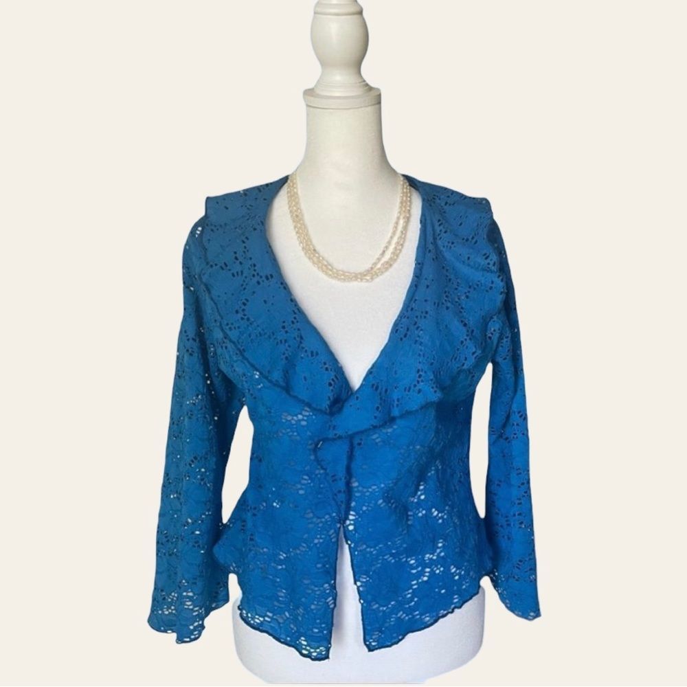 Vine Street Apparel Short Lace Topper - Picture 6 of 6